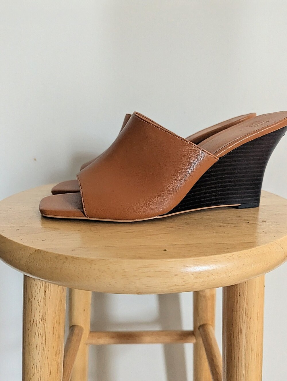 Gap Women's Tan Vegan Leather Wedge Slide Sandals